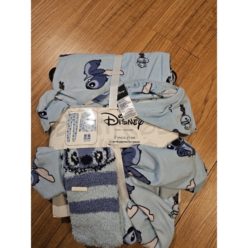 Disney Stitch Ladies Sleepwear 3 Piece PJ Set Pajamas Lounce Womens Size Medium